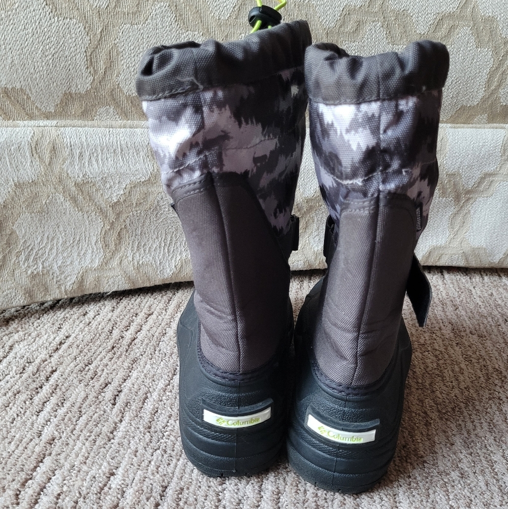 COLUMBIA WATERPROOF WINTER BOOTS SNOW BOOTS GREY BLACK CAMO BIG KIDS SIZE 5 - Picture 6 of 16